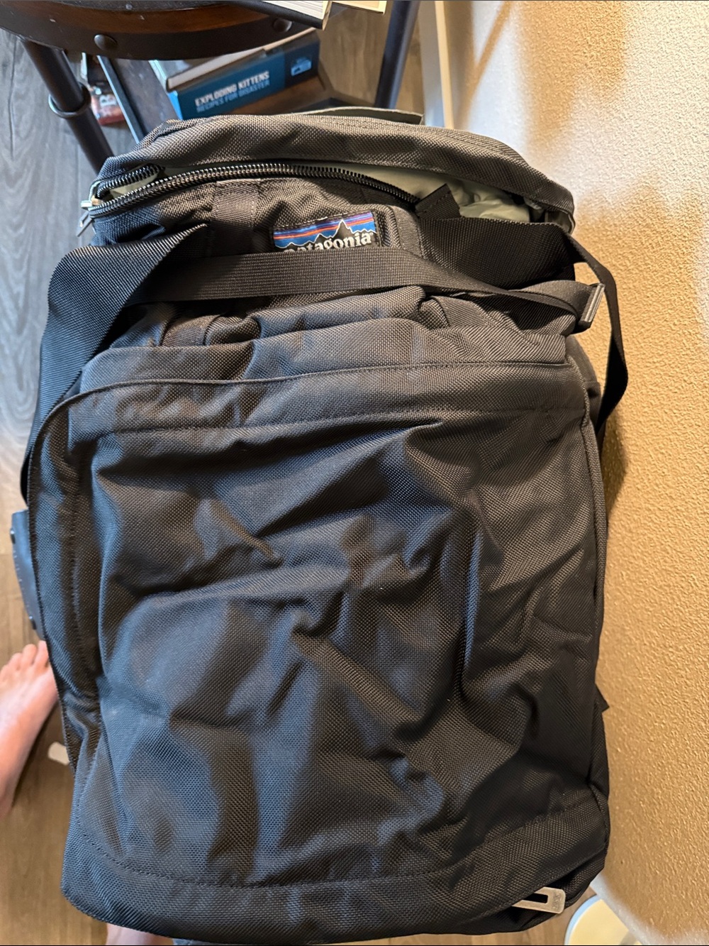 vintage Patagonia Molded-Base Heavy Duty Duffel / Travel Bag